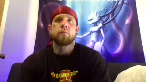 Snapshot of smokebluntafterblunt chatting on 04.25.26 smoke online show from 04.25.26