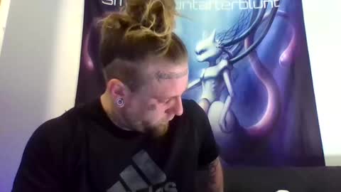 Snapshot of smokebluntafterblunt chatting on 05.06.26 smoke online show from 05.06.26