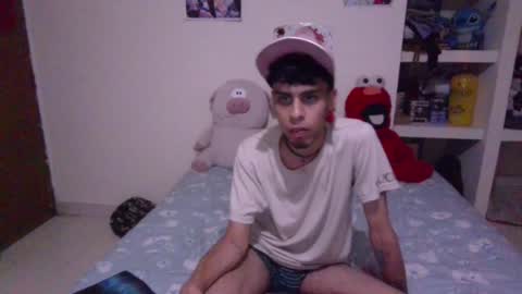 Snapshot of smoker00teddybear chatting on 12.28.24 teddy online show from 12.28.24