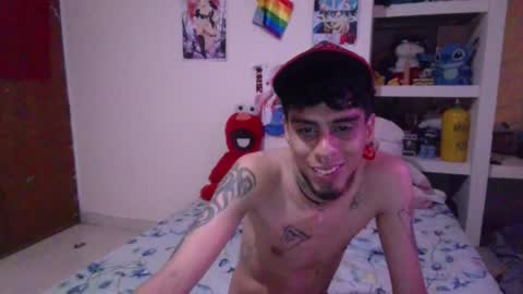 Snapshot of smoker00teddybear chatting on 01.18.25 teddy online show from 01.18.25