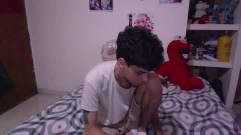 Snapshot of smoker00teddybear chatting on 01.25.25 teddy online show from 01.25.25