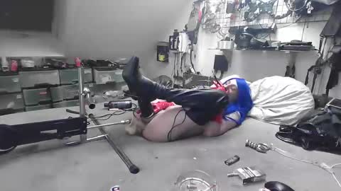 smokeslut365 online show from 01.21.25