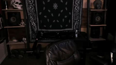 Smokey915 online show from 12.30.24