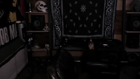 Smokey915 online show from 12.30.24