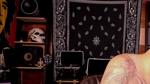 Smokey915 online show from 01.10.25