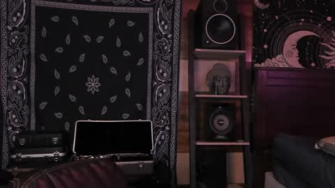 Smokey915 online show from 01.11.25