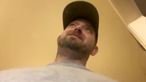 Snapshot of smokeymt420 chatting on 02.19.25 smokeymt420 online show from 02.19.25