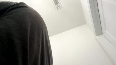 Snapshot of smokeymt420 chatting on 09.17.25 smokeymt420 online show from 09.17.25