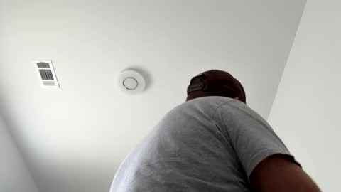 Snapshot of smokeymt420 chatting on 10.08.25 smokeymt420 online show from 10.08.25