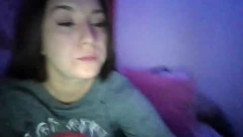 Snapshot of smoothmove1215 chatting on 12.21.25 smoothmove1215 online show from 12.21.25