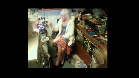 Snapshot of smurfingo99 chatting on 11.09.25 mish online show from 11.09.25