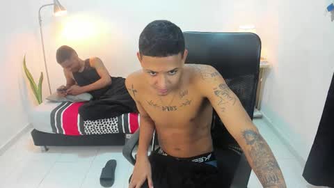 snak_master1 online show from 10.17.25