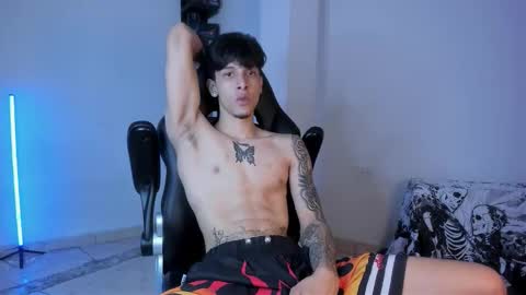 Snapshot of snakebutterfly chatting on 10.24.25 snakebutterfly online show from 10.24.25