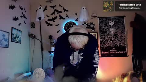 Snapshot of snarfle chatting on 12.04.24 Viiscount Snarfle Von Snarfenberg online show from 12.04.24