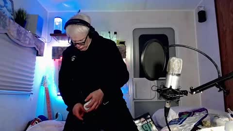 Snapshot of snarfle chatting on 03.02.25 Viiscount Snarfle Von Snarfenberg online show from 03.02.25