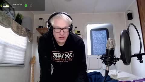 Snapshot of snarfle chatting on 03.03.25 Viiscount Snarfle Von Snarfenberg online show from 03.03.25