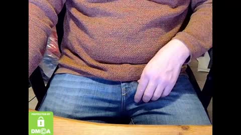 Snapshot of sneakybill82 chatting on 12.16.24 Sneakybill online show from 12.16.24