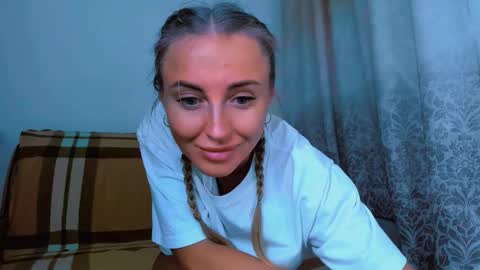 Sneja online show from 10.29.25