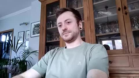 snoecks online show from 03.14.26