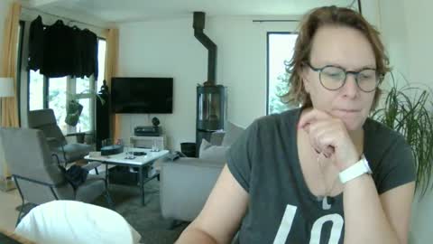 Snoeske and Woodwurm online show from 01.01.25