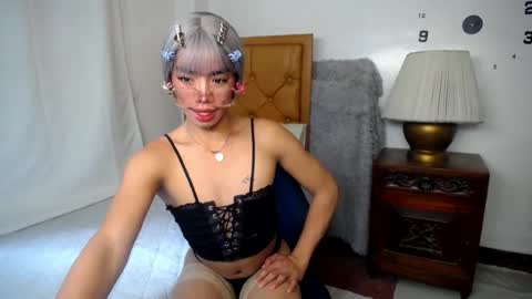 Snapshot of snoky_serna chatting on 06.22.26 snoky_serna online show from 06.22.26