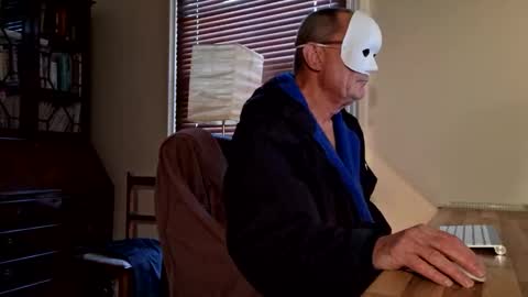 Snooty online show from 01.27.25