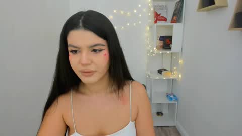 snowingwinter online show from 02.14.25