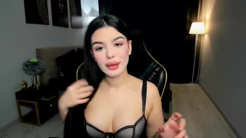 Snapshot of snowingwinter chatting on 02.08.26 snowingwinter online show from 02.08.26