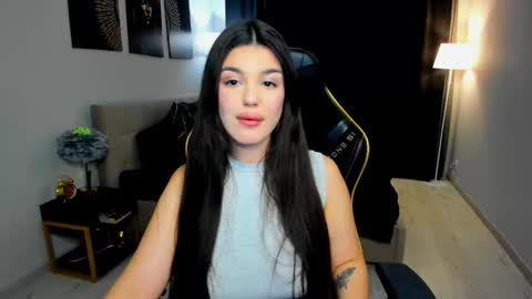 Snapshot of snowingwinter chatting on 02.28.26 snowingwinter online show from 02.28.26