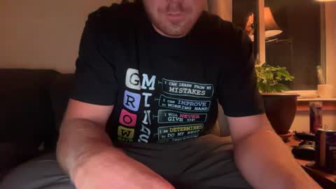 snowtrooper888 online show from 07.27.26