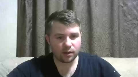 Snapshot of snowyqred chatting on 10.28.25 Arthur online show from 10.28.25