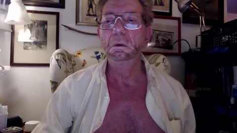 ImYourBitch online show from 02.17.26