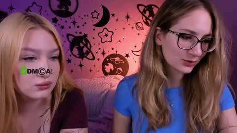 Snapshot of so_hot_rosalie chatting on 05.14.26 so_hot_rosalie online show from 05.14.26