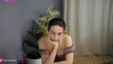 Yesenia online show from 12.24.24