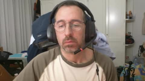 Snapshot of soclangeldelaguarda chatting on 03.21.26 Angel de la Guarda online show from 03.21.26