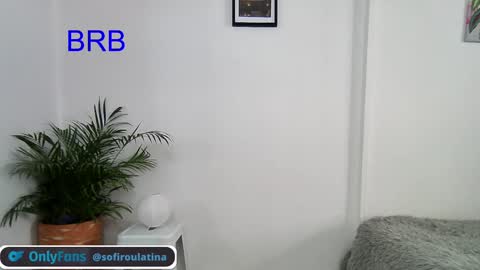 soffi_rousel_ online show from 01.08.25