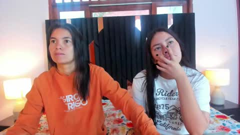 soffy and mia online show from 10.08.25