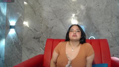 Snapshot of sofhia_miller chatting on 05.27.26 Sofhia online show from 05.27.26