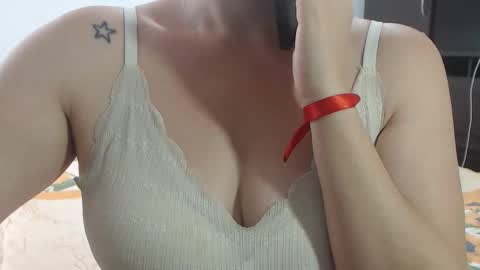Snapshot of sofi995971 chatting on 04.15.26 Sofa Castellanos online show from 04.15.26