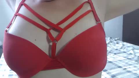 Snapshot of sofi995971 chatting on 04.20.26 Sofa Castellanos online show from 04.20.26