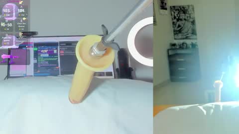 Snapshot of sofi__velez_ chatting on 04.19.26 Sofi online show from 04.19.26