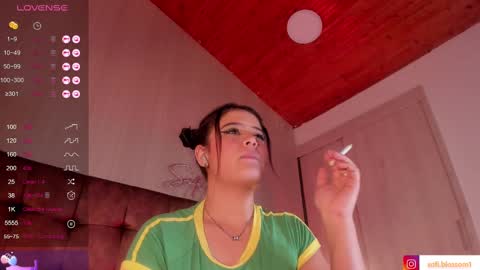 Sofi Blossom  online show from 03.09.25