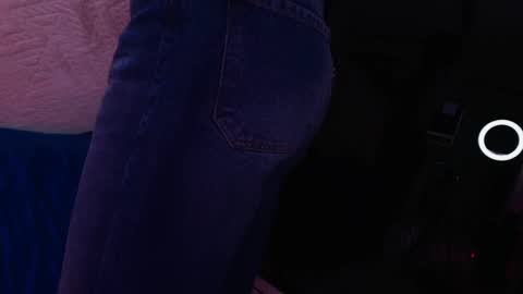 Sofia online show from 11.21.25