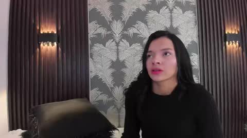 Snapshot of sofi_lassa_ chatting on 01.09.26 SOFIA online show from 01.09.26