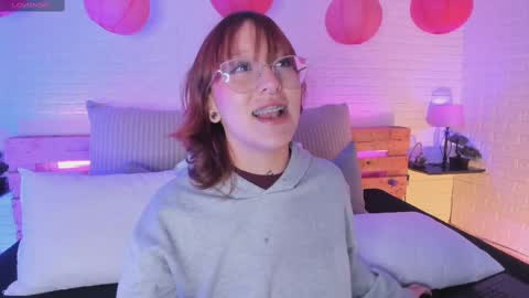 Snapshot of sofi_sp chatting on 03.10.25 sofi_sp online show from 03.10.25