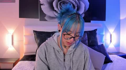 Snapshot of sofi_sp chatting on 09.18.25 sofi_sp online show from 09.18.25