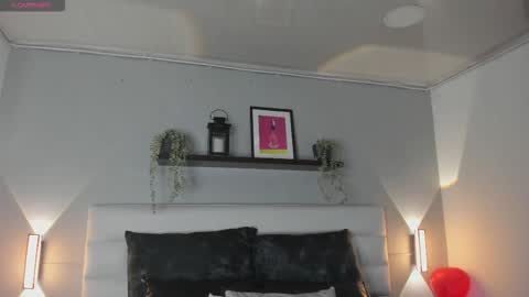 sofi_sp online show from 02.17.26