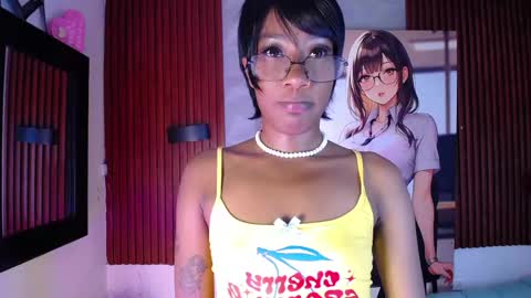 Snapshot of sofi_thomas_ chatting on 05.17.26 Sofia online show from 05.17.26