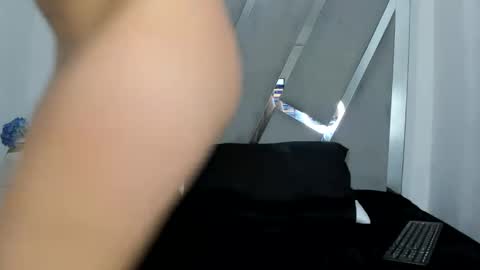 Snapshot of sofia1candyht chatting on 12.26.24 SOFIA online show from 12.26.24