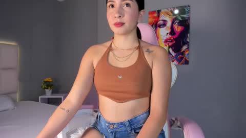 sofia__salazar online show from 01.16.26